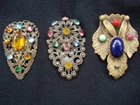 Caroline Henney Vintage Costume Jewellery at Antiques on High 430090 Image 5