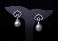 Jill Wheelock Lines Pearls and Fine Jewellery Ltd. 421719 Image 4