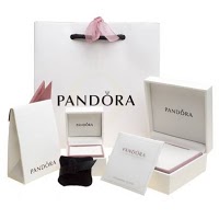 Pandora Concept Store Huddersfield 415908 Image 3