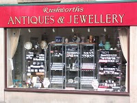 Rushworths Antiques and Jewellery 421640 Image 0